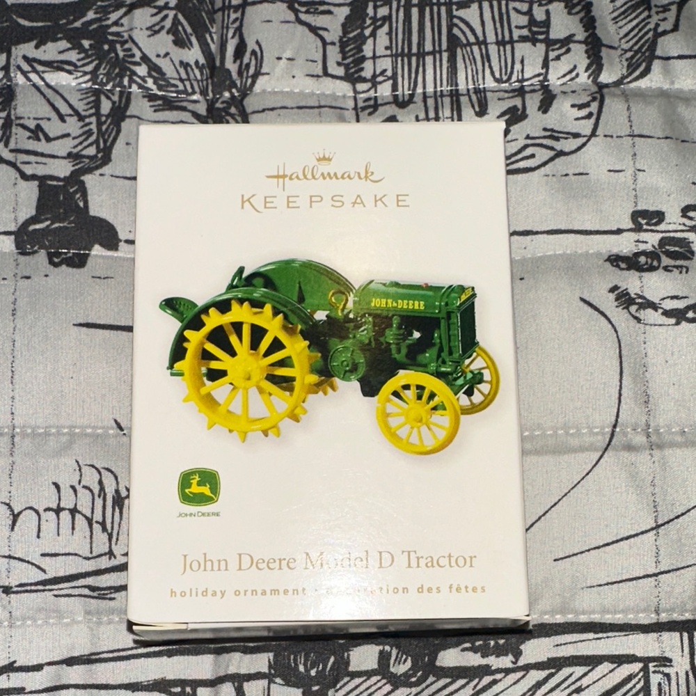 John Deere Keepsake Tractor Ornament - Green and Yellow